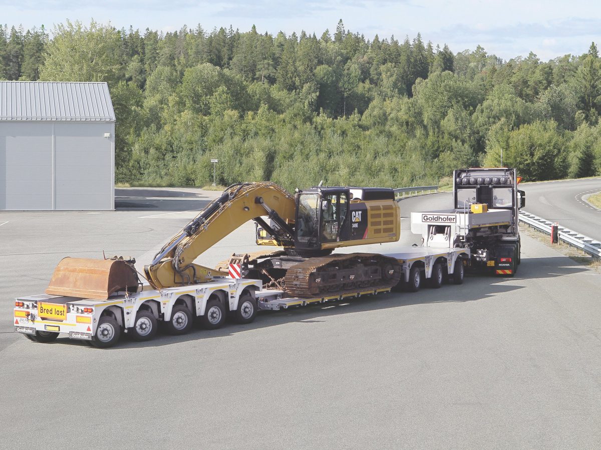 Goldhofer to present the STZ-VP 8 low-loader trailer at the Solutrans 2019 expo